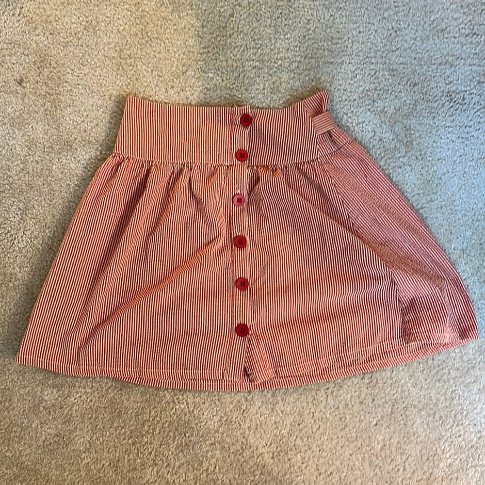 Striped red buttoned skirt